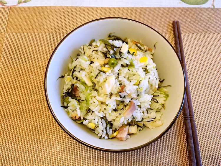 咸肉荞葱饭的做法