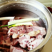 干煸椒盐羊排——冬日里的暖心下饭菜的做法图解2