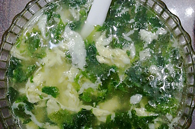 芹菜叶海鲜汤
