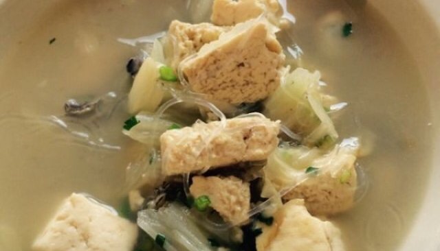 海蛎子豆腐汤的做法