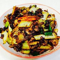 豆豉炒咸肉的做法图解6