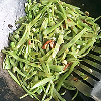 扁豆炒肉的做法图解5
