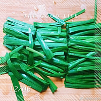 韭菜炒牡蛎的做法图解1