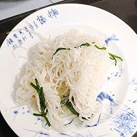 云南菜-牛肉酱曲靖蒸饵丝的做法图解5