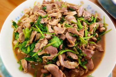 【脆嫩低卡】爆炒孜然香菜鸡胗
