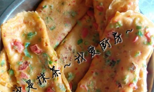 火腿青椒鸡蛋饼的做法