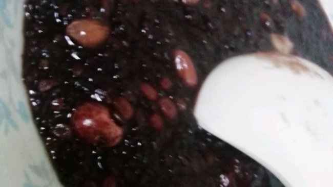 黑米红豆糯米粥的做法