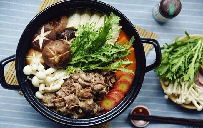 暖冬温补 家庭寿喜烧 日式牛肉火锅的做法
