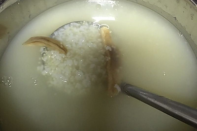 卤排骨