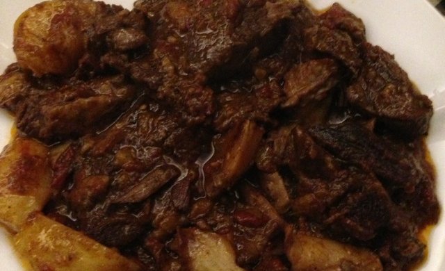 红酒燉牛肉
