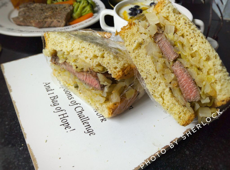 【快手健康轻食】大块牛排三明治的做法