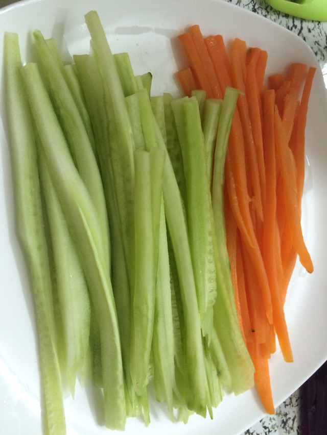 紫菜包饭的做法图解1