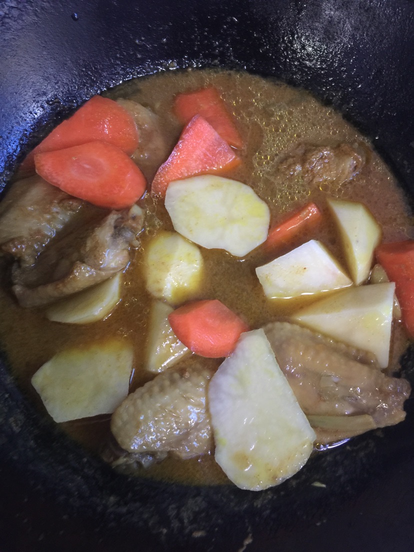 简单又超好吃的咖喱土豆鸡翅的做法图解11