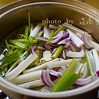 香菇葱油面的做法图解3