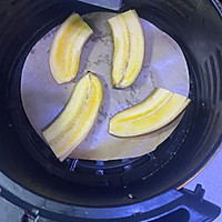 空气炸锅烤香蕉的做法图解1