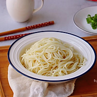 #母亲节，给妈妈做道菜#不油不腻的葱油拌面的做法图解11