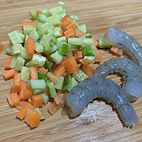 菠萝虾仁炒饭的做法图解5