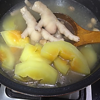 青木瓜花生鸡爪汤的做法图解2