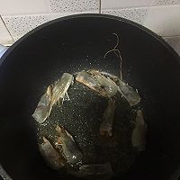 大虾炖萝卜丝的做法图解3