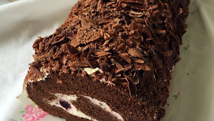 黑森林蛋糕卷
