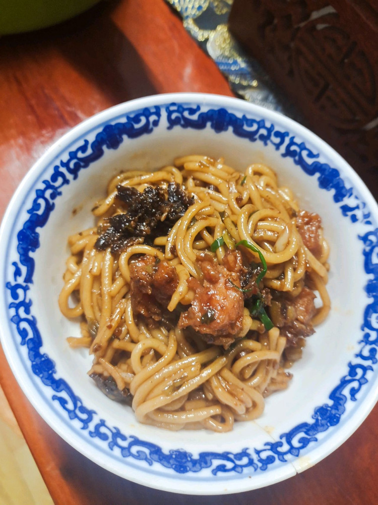 云南米线宴-昆明肉沫炒米线（不辣版）的做法