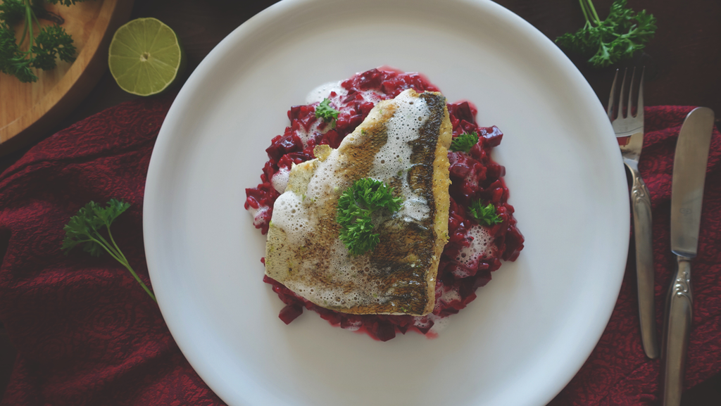 [kitchen ankassi] stewed rice with Italian beet and Barracuda