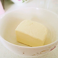 轻乳酪蛋糕，清淡细致的味道的做法图解1