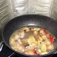 #我们约饭吧#五花肉焖笋干的做法图解11