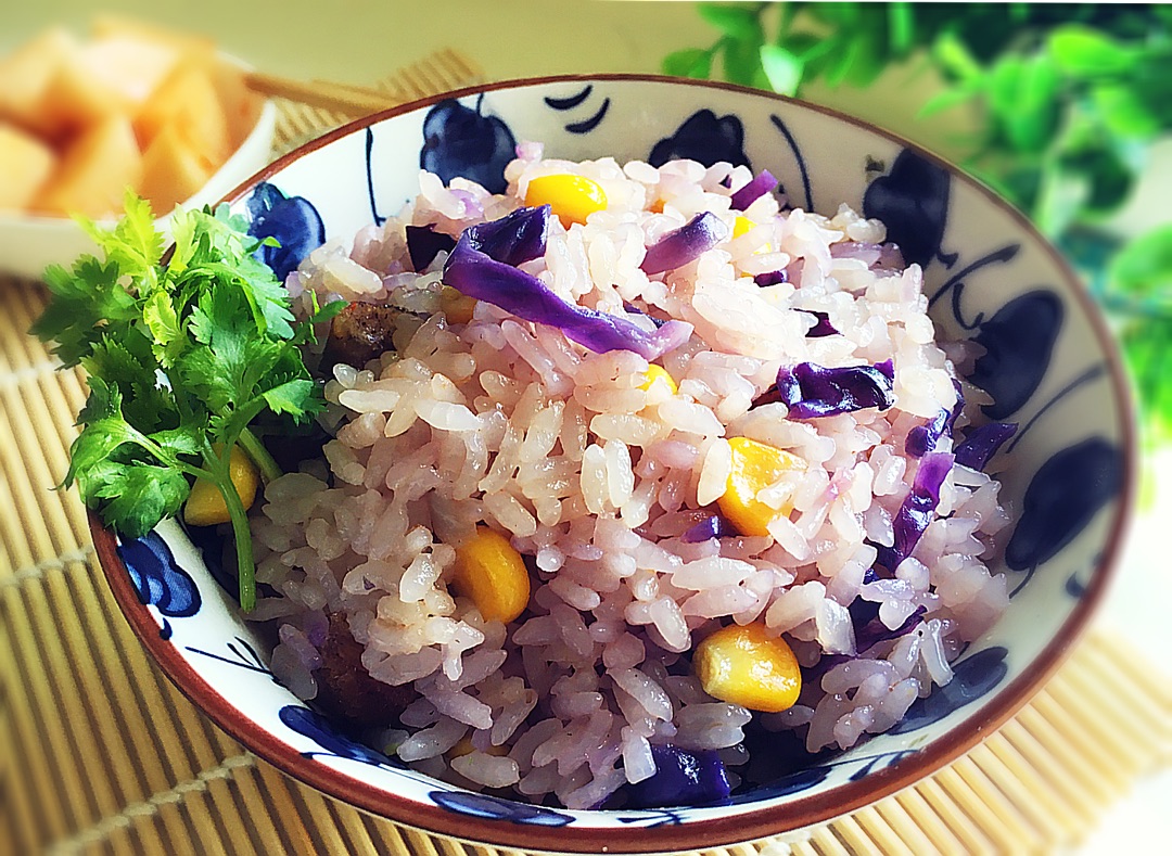 紫甘蓝炒饭怎么做_紫甘蓝炒饭的做法_豆果美食