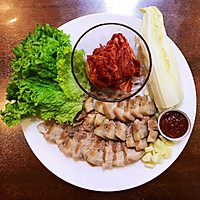 人人都爱的韩式五花肉料理：韩式营养菜包肉的做法图解5