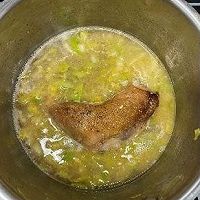 #加油 英格兰#慢炖鸡腿奶油汁的做法图解5