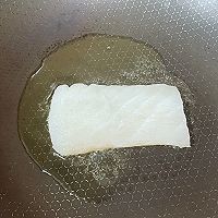 宝宝辅食/挪威北极鳕鱼三明治的做法图解2