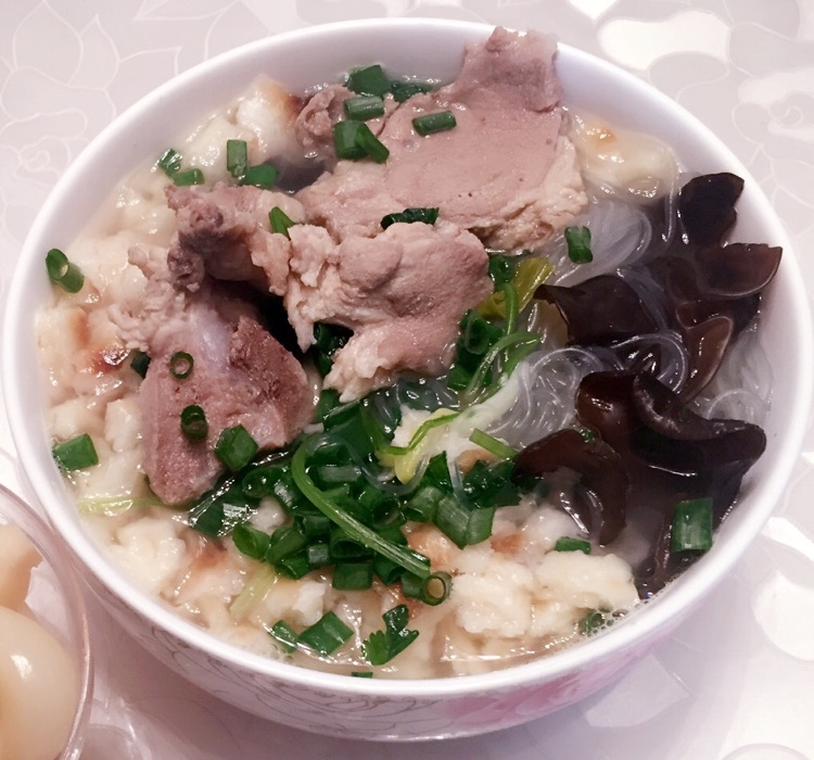 羊肉泡馍