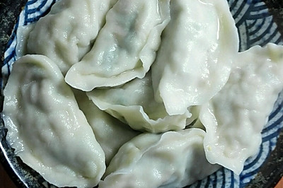 莴苣叶素饺子