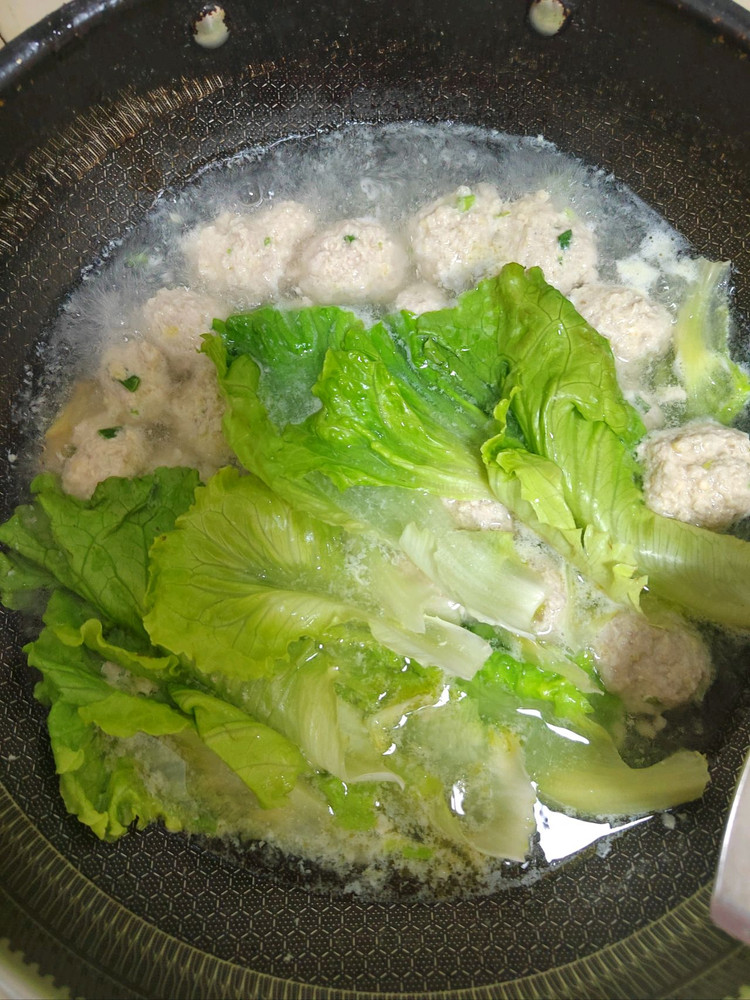 青菜肉丸子汤的做法