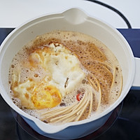 5分钟做好的懒人早餐荷包蛋焖面的做法图解7