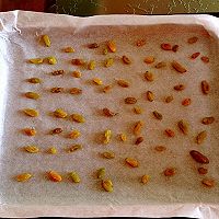 漂亮的葡萄干蛋糕卷的做法图解6