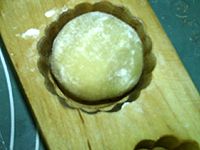 #晒出你的团圆大餐#广式椰心莲蓉月饼的做法图解14