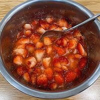 自己熬个草莓酱，比熬夜还简单！的做法图解5