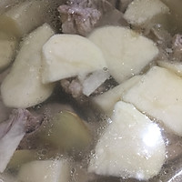 韩式脊骨土豆汤的做法图解3