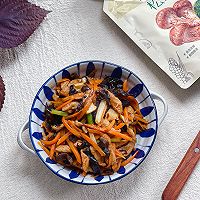 #夏日鲜味轻享健康#鱼香肉丝的做法图解11