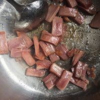 火腿木耳蘑菇炖白菜的做法图解5