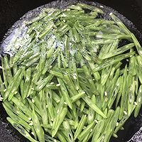 蒜蓉炒四季豆的做法图解1