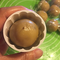 肉松蛋黄月饼的做法图解11