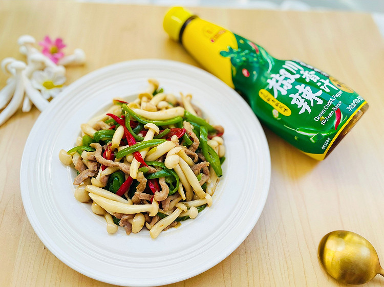肉丝炒白玉菇的做法