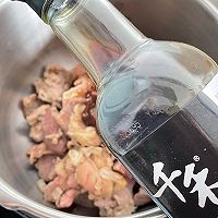 #食在幸福年 总有新花样#筋头巴脑一品锅的做法图解5