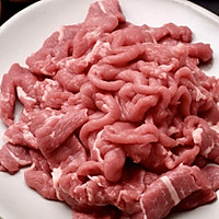 嗷嗷好吃的～肉丝卷饼的做法图解1