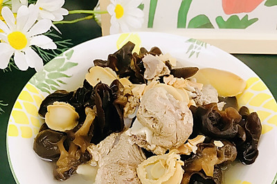 木耳扇骨汤