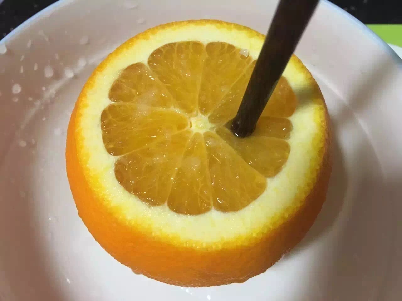 鲜榨橙子汁怎么做_鲜榨橙子汁的做法_豆果美食