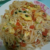 西红柿鸡蛋炒面的做法图解4